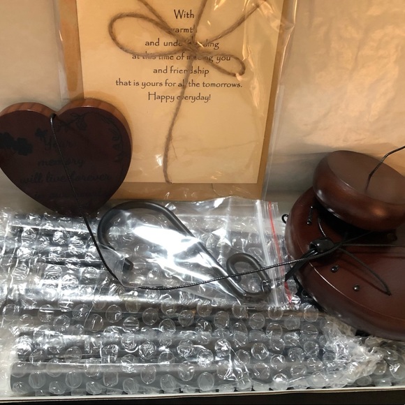 Brand new set of 32” deep toned Bereavement wind chimes. New in the box. - Picture 5 of 6